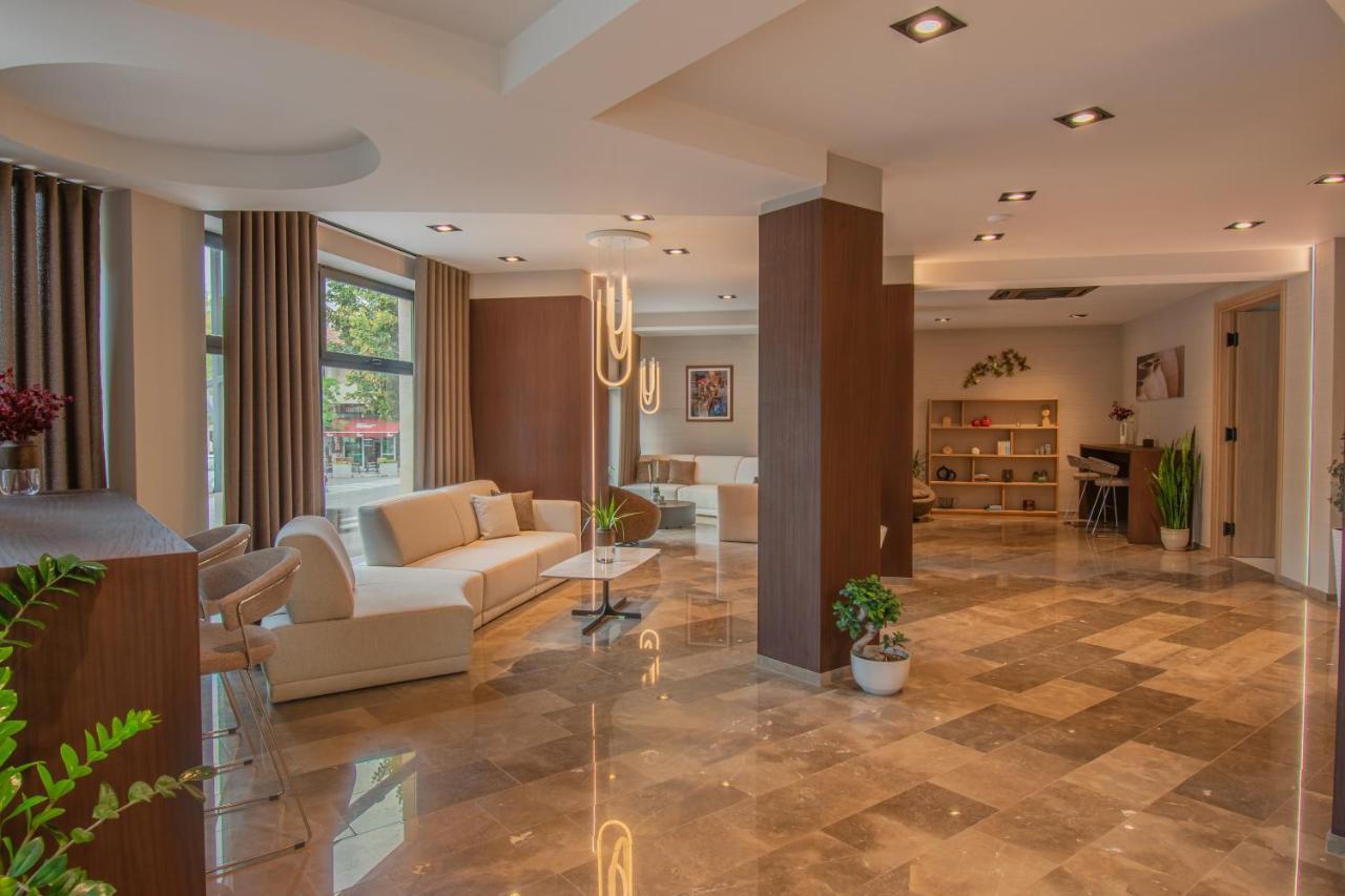 Hotel Osetia Garden Momčilgrad Exteriér fotografie
