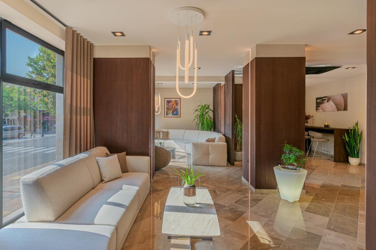 Hotel Osetia Garden Momčilgrad Exteriér fotografie